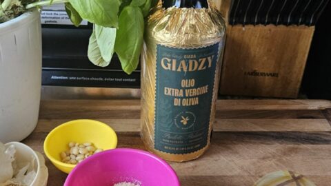 Giadzy By Giada De Laurentiis Extra Virgin Olive Oil Featured